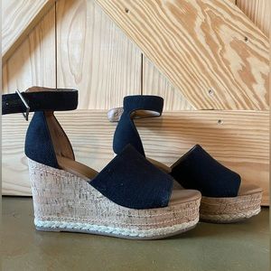 A New Day Womens Wedge Sandals size 9.5